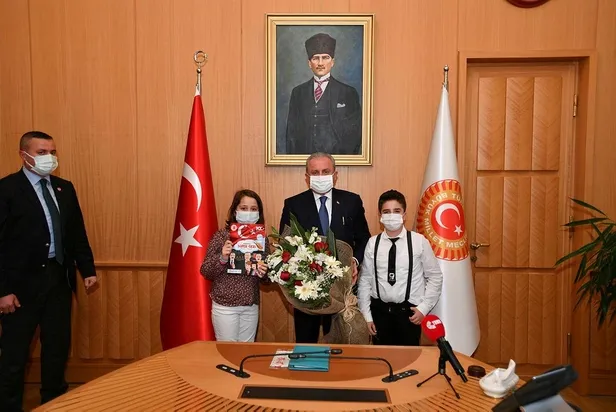 Miraç Eymen Kaya İstiklal Marşı okurken hem ağladı hem ağlattı! Şentop: Uzun zamandır bu kadar güzelini dinlemedim-3