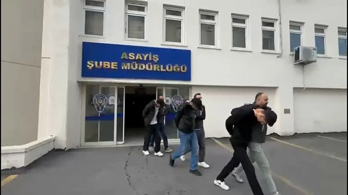 Büyü tuzağı! Ankara’da üç dolandırıcı kıskıvrak yakalandı