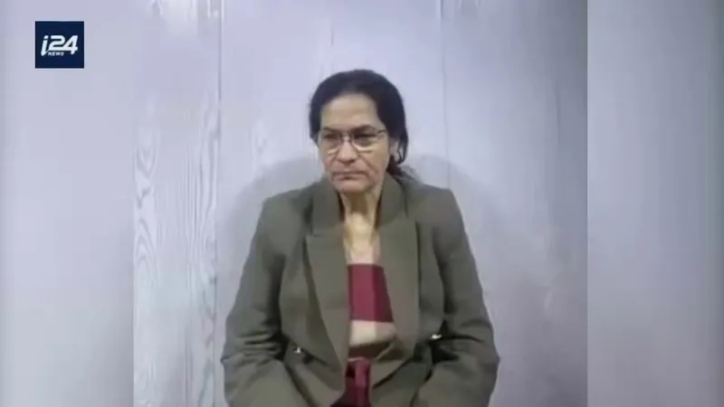 ABD'nin buruşturup attığı YPG şemsiye arayışında! Elebaşı İlham Ahmed İsrail'den yardım dilendi | "Teröristan Koridoru" planı çöktü-4