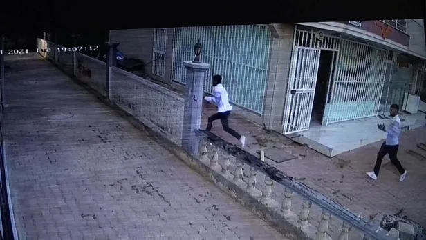 ev-esyasi-yuzunden-tartistigi-kardesini-silahla-vurdu-1621371887602.jpeg Ev eşyası yüzünden tartıştığı kardeşini silahla vurdu!-4