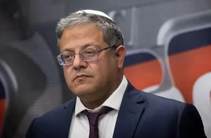 İsrailli Siyonist Bakan Ben Gvir trafik kazası geçirdi-5