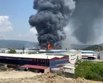 Bursa OSB’de fabrika yangını! Dumanlar gökyüzünü kapladı