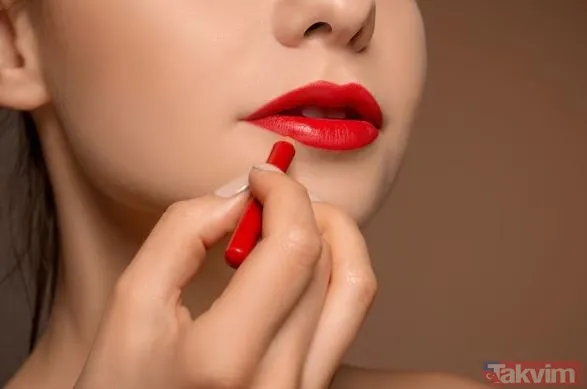 ⚠️ Popüler makyaj ürünü tehlike saçıyor! Annesinin öpücüğü küçük kızın yüzünde yanığa neden oldu - 6