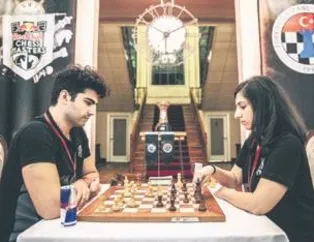 Red Bull Chess’de 4. elemeler bugün