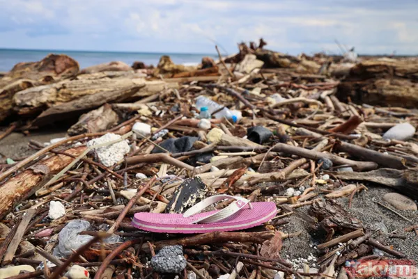 Sel felaketinin yaşandığı Kastamonu Bozkurt'ta çalışmalar sürüyor! Göktürk-1 Keşif Uydusu bölgeyi görüntüledi - 23