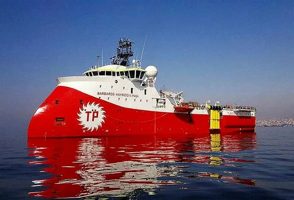dogu-akdenizde-dogalgaz-arayan-sismik-arastirma-gemisi-barbaros-hayreddin-pasa-canakkale-bogazindan-gecti-1613832275949.jpeg Doğu Akdeniz'de doğalgaz arayan sismik araştırma gemisi 'Barbaros Hayreddin Paşa', Çanakkale Boğazı'nda-4
