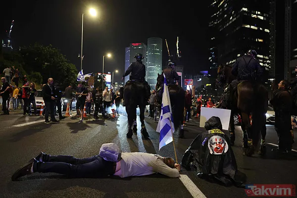 İsrail sokakları karıştı | Tel Aviv sokaklara döküldü! Katil Netanyahu'ya tepki yağdı: İstifa et - 24