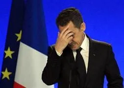 Sarkozy’e evlat şoku