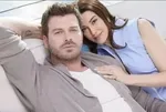 Kıvanç Tatlıtuğ'un biricik eşi ışıltılı elbisesiyle nefes kesti! Başak Dizer Tatlıtuğ'dan Toskana'da göz kamaştıran pozlar