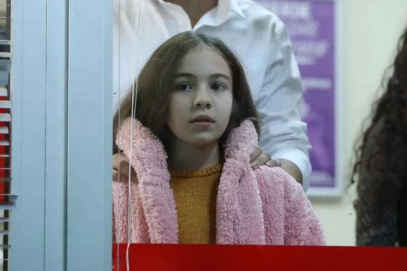 kardeslerim-117-bolum-nefes-kesecek-eren-ailesi-bir-kez-daha-kayipla-sinaniyor-1708068599891.jpg Kardeşlerim 117. bölüm nefes kesecek: Eren ailesi bir kez daha kayıpla sınanıyor!-3