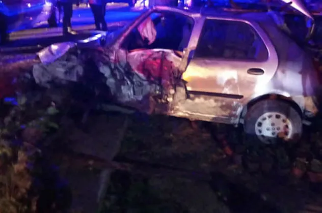 Burhaniye'de otomobil takla attı: 4 yaralı