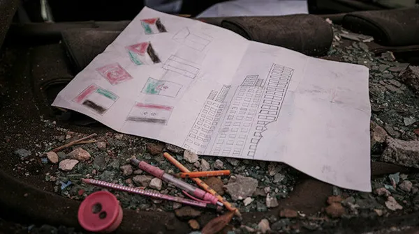 Katil İsrail'in katliamında şehit olan 11 yaşındaki kızın son resmi: Türk bayrağı!-3