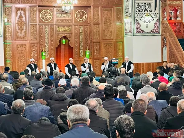 Deprem bölgesinde Miraç Kandili idrak edildi | Eller semaya açıldı! "İnşallah bir daha böyle acılar yaşamayız" - 16