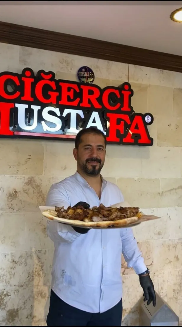 girisimci-isadami-erkan-ayik-istanbul-izmir-ve-antalyada-cigerci-mustafa-acacak-1609339729200.jpeg Girişimci işadamı Erkan Ayık İstanbul, İzmir ve Antalya’da “Ciğerci Mustafa” açacak-2