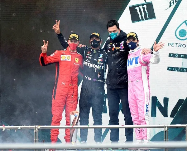Formula 1 İstanbul’da zafer İngiliz pilot Hamilton'un oldu-1
