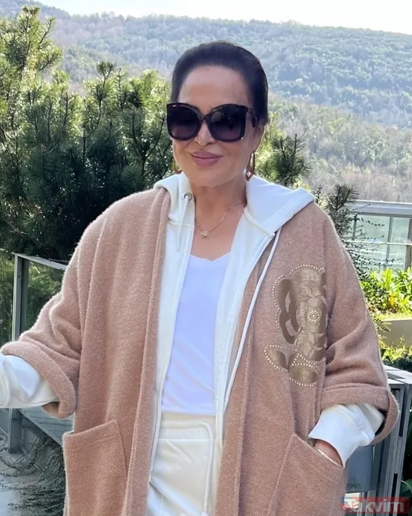 Hababam Sınıfı Güle Güle’nin Gamze’si Yaprak Özdemiroğlu'nun son haline bakın! 61 yaşında ancak 20’likler yanında hikaye... - 10