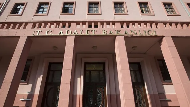 adalet-bakanligi-418-personel-alimi-yapacak-basvuru-sartlari-nelerdir-alim-yapilacak-kadrolar-1605108772169.jpg Adalet Bakanlığı 418 personel alımı yapacak! Başvuru şartları nelerdir? Alım yapılacak kadrolar...-2