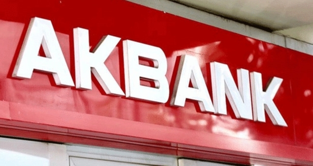Akbank sistem düzeldi mi? Para çekme, gönderme işlemi yapılıyor mu? Akbank ödenemeyen kredi, fatura borçlarına faiz...-2