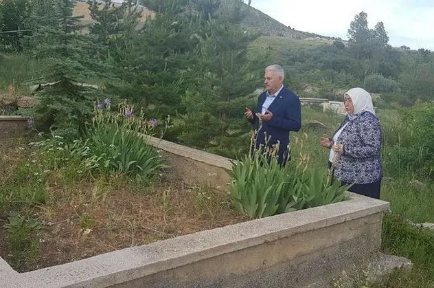 Binali Yıldırım memleketi Erzincan'da
