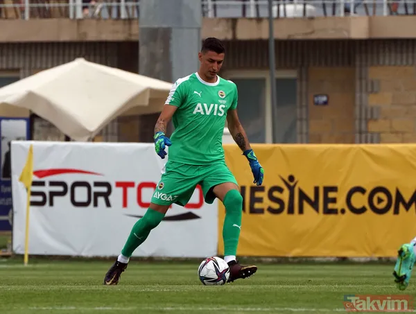 Vitor Pereira Csikszereda ile oynanan hazırlık maçında Berke Özer'in performansına hayran kaldı - 4