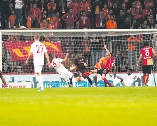 Aslan’a 90+ ızdırap