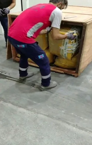 İstanbul Havalimanı'nda görevlileri bile şoke eden operasyon! 1 ton 217 kilogram ele geçirildi