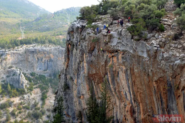 SON DAKİKA! Müge Anlı'da aranan Müslüme 10. günde bulundu! Minik Yörük kızı Müslüme'nin annesinin feryadı yürek dağladı - 13