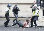 ABD’deki George Floyd gösterileri Avrupaya sıçradı