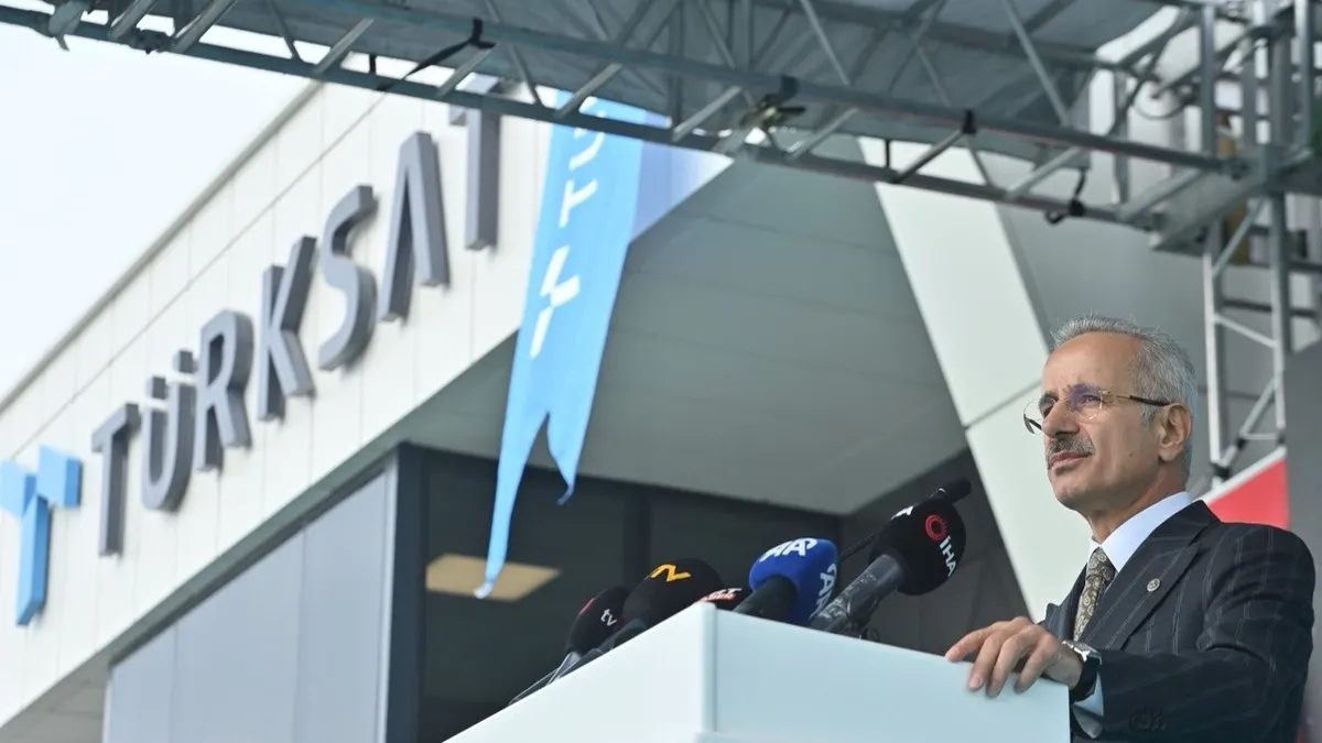 İmzalar Türksat-Biruni uydusu için atıldı | Türkiye ile Katar'dan uzayda ortak proje