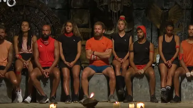 Survivor'da göz göre göre hile yapıldı iddiası ağızları açık bıraktı! Her şey bir kurgu mu herkesin gözü önünde...-3