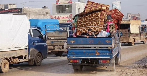 Son dakika: Türkiye sınırına 39 bin sivil daha geldi