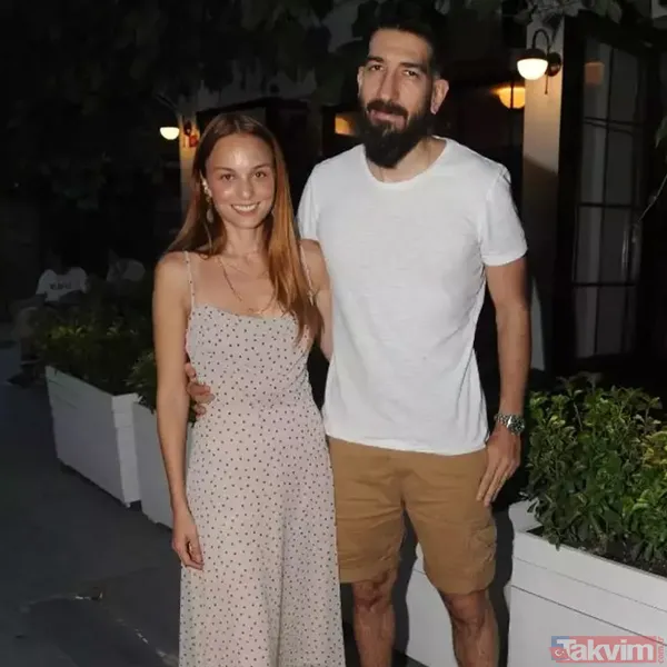 Nilperi Şahinkaya ile 5 yıllık sevgilisi Emre Yusufi ayrıldı mı? “Bu açıklamayı ben yapmayayım...” - 5