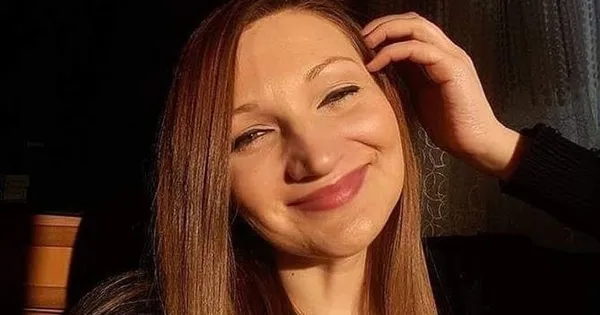 izmir-karabaglarda-biri-romanya-biri-ukrayna-asilli-iki-kadinin-karakolluk-olan-kezzap-kavgasi-1623759801473.jpg İzmir Karabağlar'da biri Romanya biri Ukrayna asıllı iki kadının karakolluk olan kezzap kavgası-2