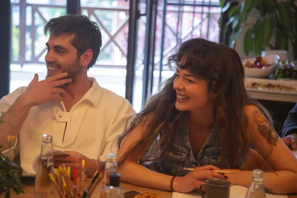 emre-bey-ve-buse-meral-basrolde-bulustu-atvden-yeni-bir-dizi-daha-vermem-seni-ellere-1683903810603.jpg Emre Bey ve Buse Meral başrolde buluştu! ATV’den yeni bir dizi daha: Vermem Seni Ellere-4