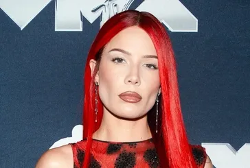 Halsey’den türkçe bayram mesajı: Şeker Bayramınız kutlu olsun