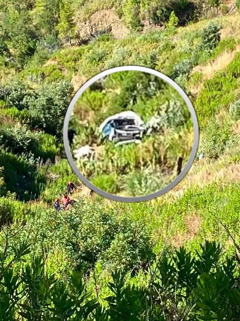 antalyada-otomobil-ucurumdan-yuvarlandi-5-kisi-hayatini-kaybetti-1785057428998.jpg Antalya-Konya yolunda otomobil uçurumdan yuvarlandı: 5 ölü 2 yaralı... Aynı mevkide defalarca kaza yaşandı-4