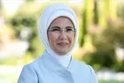 Emine Erdoğan, YKS'ye giren öğrencilere başarılar diledi