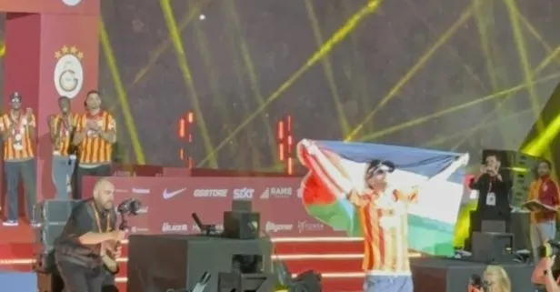 Şampiyondan aslan hareketler! Galatasaray’ın yıldızı Hakim Ziyech sahada Filistin bayrağı açtı! Kerem Aktürkoğlu...
