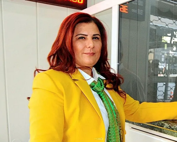 CHP’li Özlem Çerçioğlu’ndan Aydın’da lağım belediyeciliği! ASKİ tarlaları bataklığa çevirdi-9