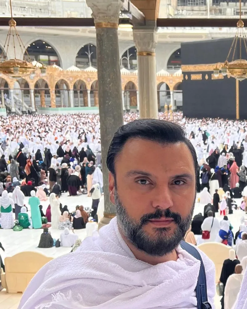alisan-umreye-gitti-kutsal-topraklardan-paylasim-gecikmedi-gelmek-yine-nasip-oldu-1707480066611.jpg Alişan Umre’ye gitti! Kutsal topraklardan paylaşım gecikmedi: "Gelmek yine nasip oldu"-7