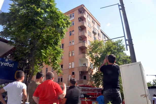 Kahramanmaraş ev sahibi anahtarı alınca jiletle intihara kalkıştı-5