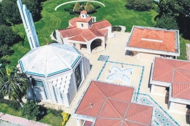 FETÖ'ye skandal destek!