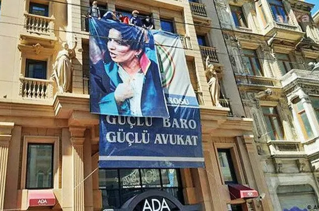 Adalet Bakanlığı ve AK Parti harekete geçti: Terör örgütü üyesi avukatlar meslekten atılacak
