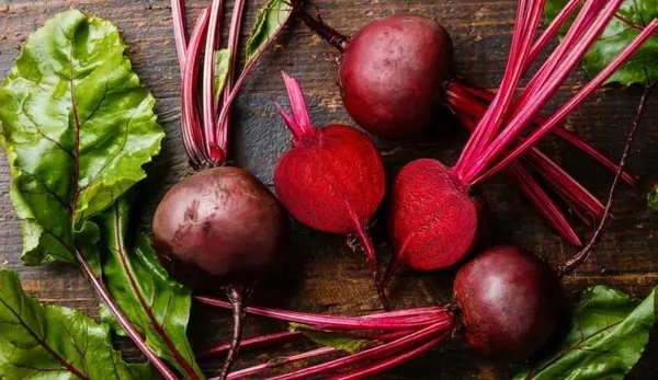 Uzun ömür için sağlıklı beslenmek şart: Bir günde mutlaka almamız gereken vitaminler... (Sağlık haberleri)-9