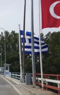 Onlarca FETÖ'cü Yunan'a kaçarken yakalandı