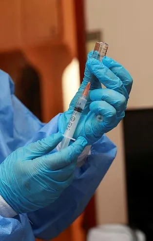 Abdurrahman Dilipak'ın "mRNA ile beyne data yollanabileceği" iddiasına Bilim Kurulu üyelerinden yanıt: Komplo teorisi