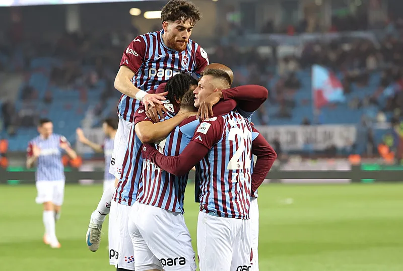 Trabzonspor 5 eksikle Adana’ya gitti!