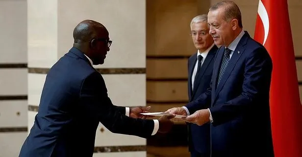 Başkan Erdoğan Burkina Faso’nun Ankara Büyükelçisi’ni kabul etti
