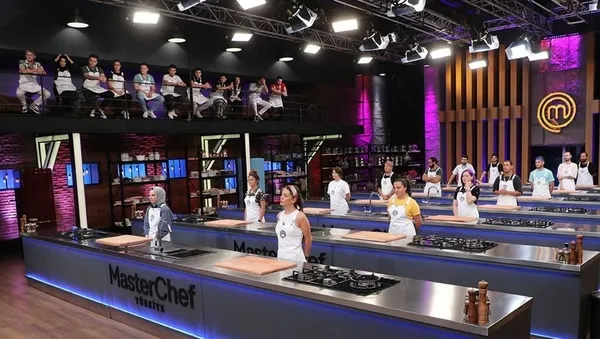 masterchef-15-yarismaci-kim-oldu-2021-masterchef-yarismacilari-kimdir-15-yarismaci-isimleri-1629555239256.jpg Masterchef 15 yarışmacı kim oldu? 2021 Masterchef yarışmacıları kimdir? (15 yarışmacı isimleri)-3