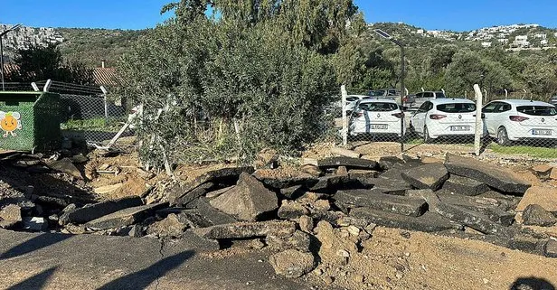 CHP’li Bodrum Belediyesi yine bildiğiniz gibi! Aynı noktada onuncu isale hattı patlaması! Yol yarıldı iş yerlerini su bastı